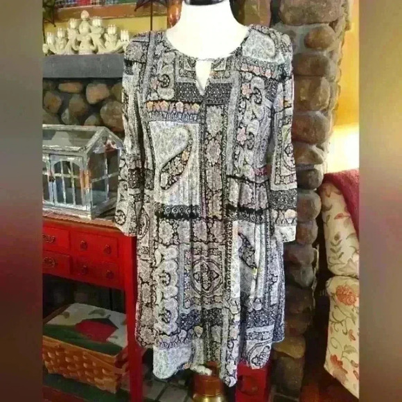 Floral & Ivy Floral & paisley Long Sleeve Dress... - Picture 1 of 8